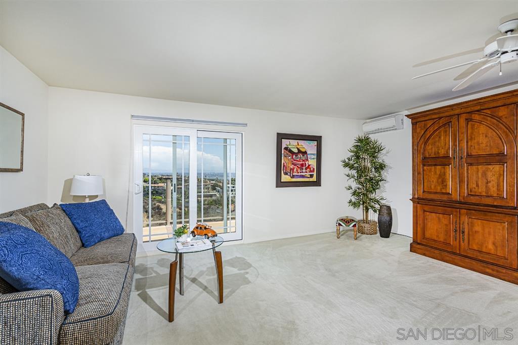 1031 La Jolla Rancho Road La Jolla, CA 92037 - Photo 12 of 25
