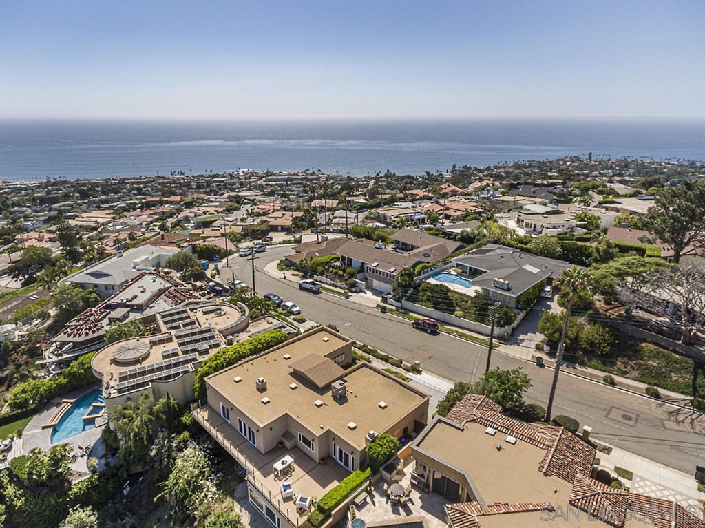 1031 La Jolla Rancho Road La Jolla, CA 92037 - Photo 24 of 25