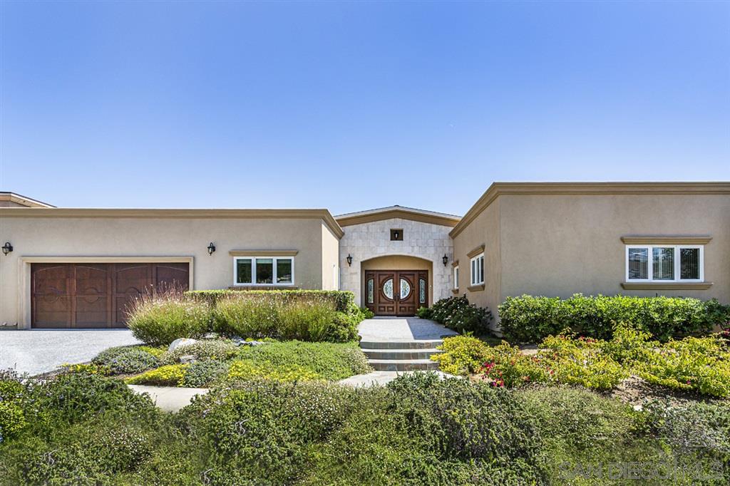 1031 La Jolla Rancho Road La Jolla, CA 92037 - Photo 4 of 25