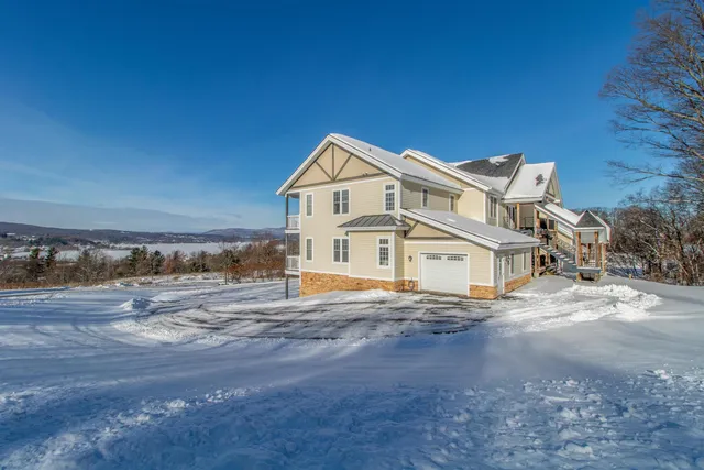$439,000 | 120 Pepin Drive, Unit B 6, Newport, VT 05855