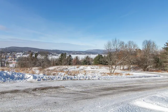 $439,000 | 120 Pepin Drive, Unit B 6, Newport, VT 05855