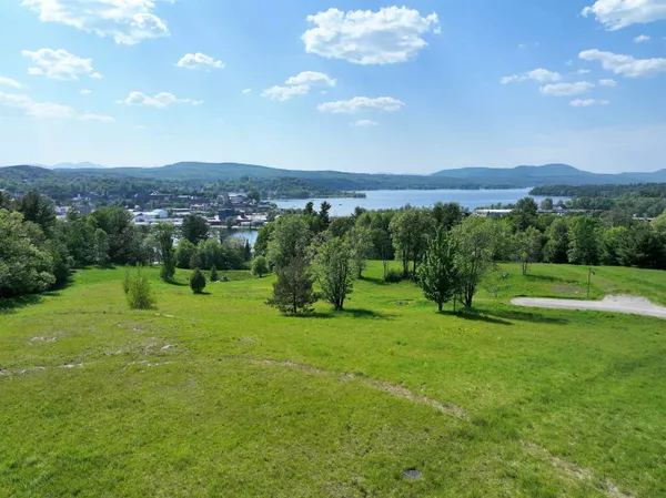 $439,000 | 120 Pepin Drive, Unit B 6, Newport, VT 05855