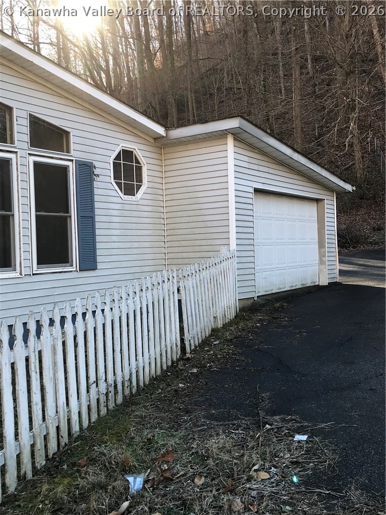27538 Pond Fork Road Bim, WV 25021 - Photo 3 of 12 Gallery Image 3