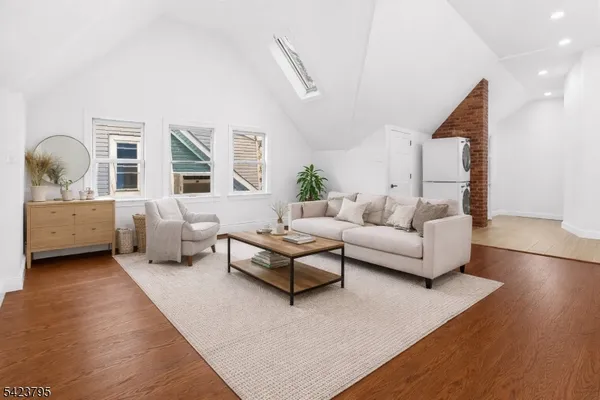 $1,850 | 55 Homestead Park, Newark, NJ 07108