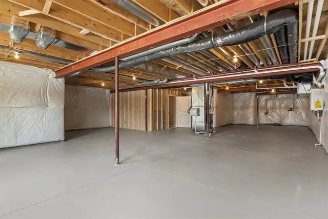 $489,900 | 105 Cedarway Circle, Unit 411, Webster, NY 14580