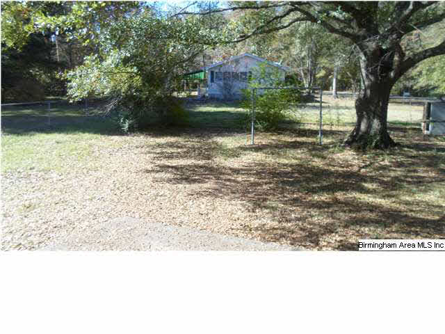 6994 Hopewell Road Bessemer, AL 35022 - Photo 2 of 18