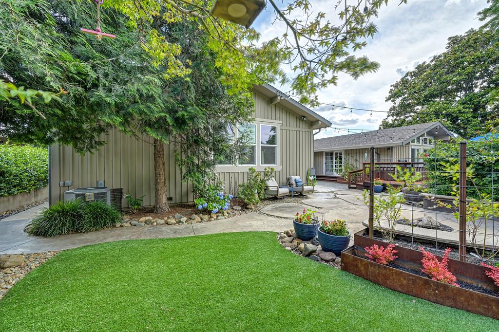 325 Diamond Oaks Road Roseville, CA 95678 - Photo 43 of 48