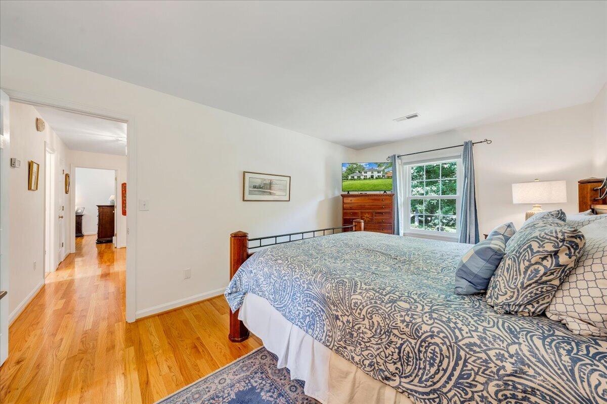 21 Queen Regent Court Blue Ridge, VA 24064 - Photo 29 of 70 37-MIB04378