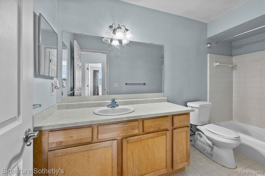 475 Baldwin Avenue, Unit 26 Rochester, MI 48307 - Photo 15 of 17