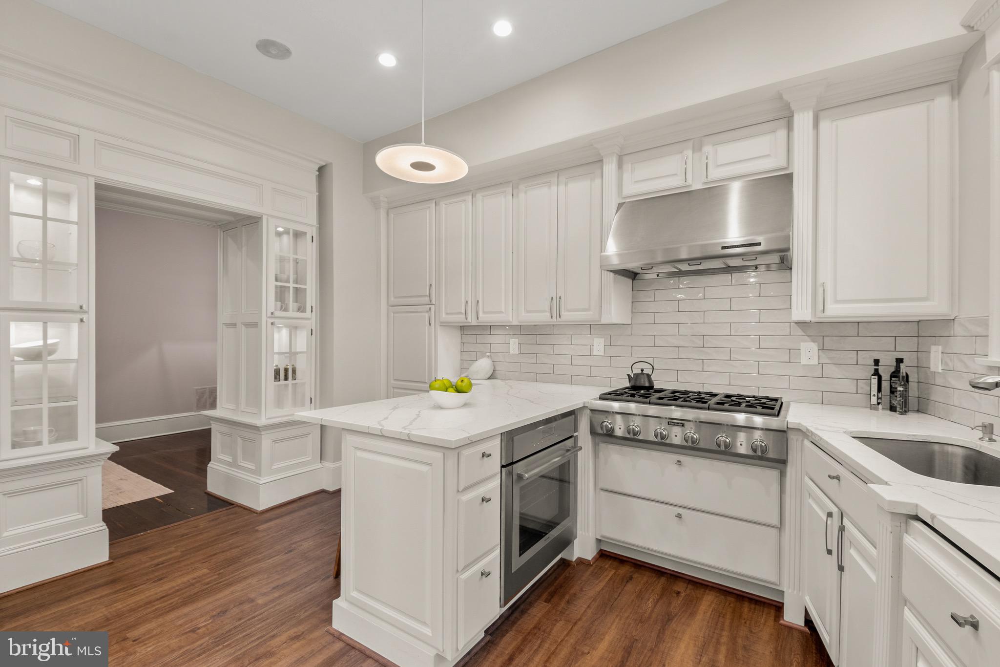 1109 P Street Northwest Washington, DC 20005 - Photo 14 of 45 Kitchen