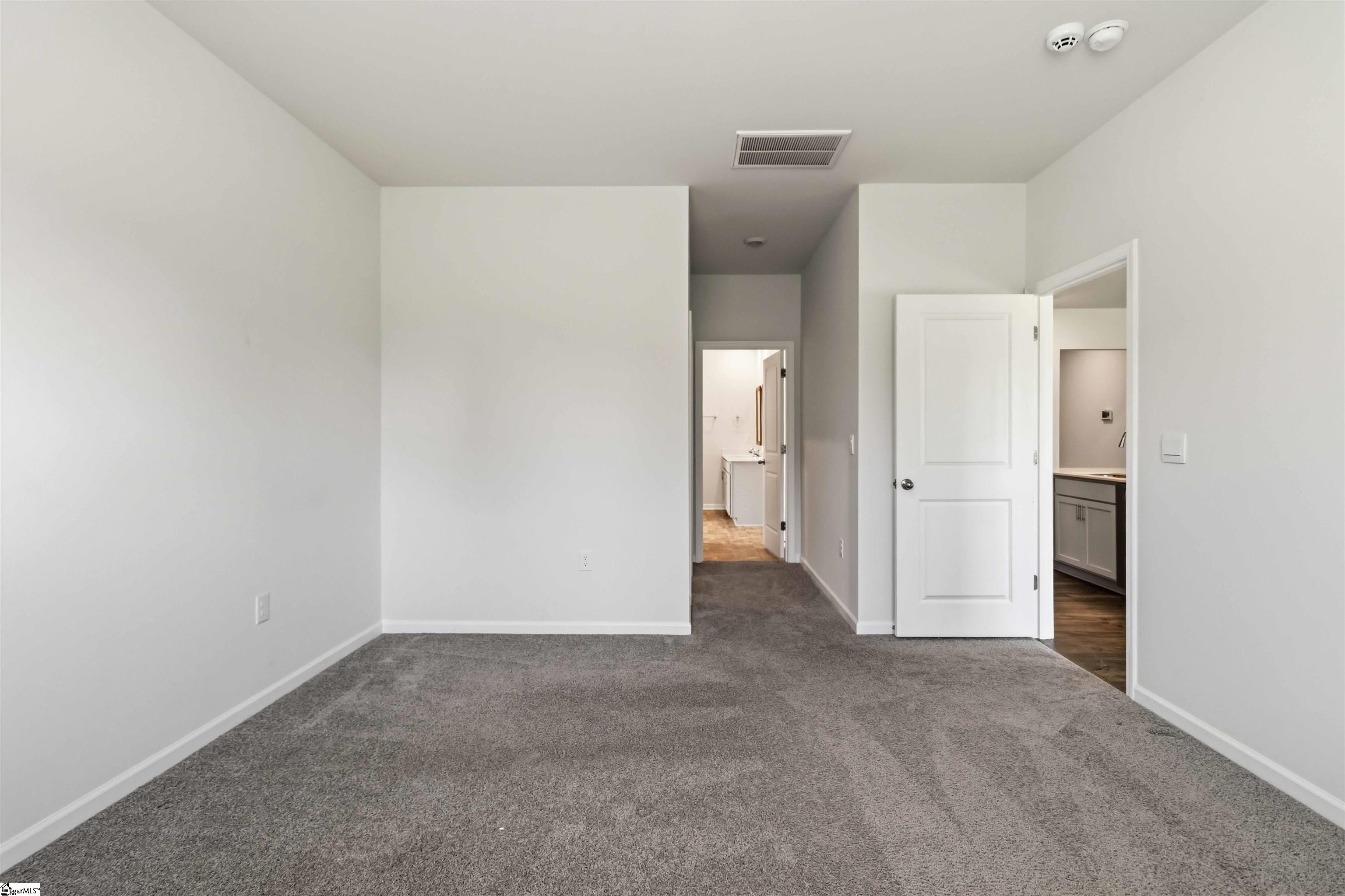 707 Bayridge Road Simpsonville, SC 29680 - Photo 14 of 23