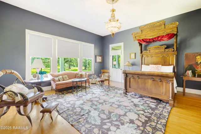 $750,000 | 8801 East Old Spanish Trail, Jeanerette, LA 70544