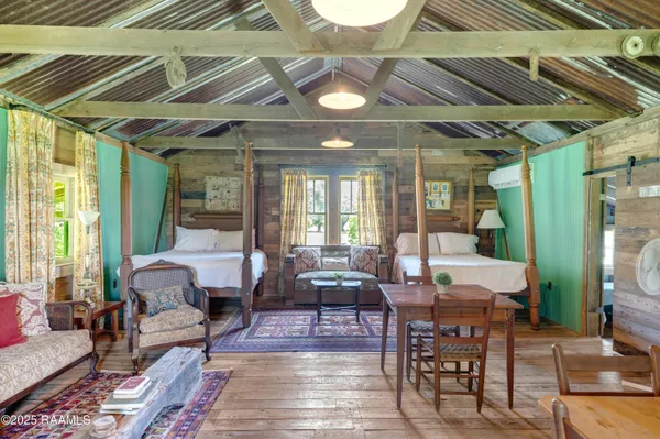 $750,000 | 8801 East Old Spanish Trail, Jeanerette, LA 70544