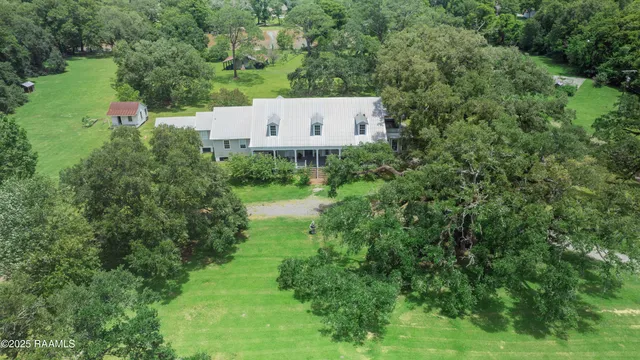$750,000 | 8801 East Old Spanish Trail, Jeanerette, LA 70544