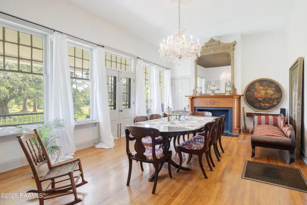 $750,000 | 8801 East Old Spanish Trail, Jeanerette, LA 70544