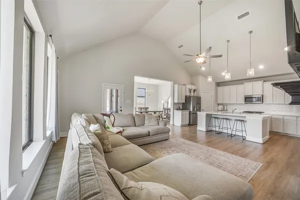 $584,000 | 15341 Legacy Park Way, Magnolia, TX 77354