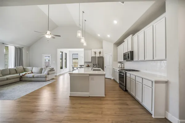 $584,000 | 15341 Legacy Park Way, Magnolia, TX 77354