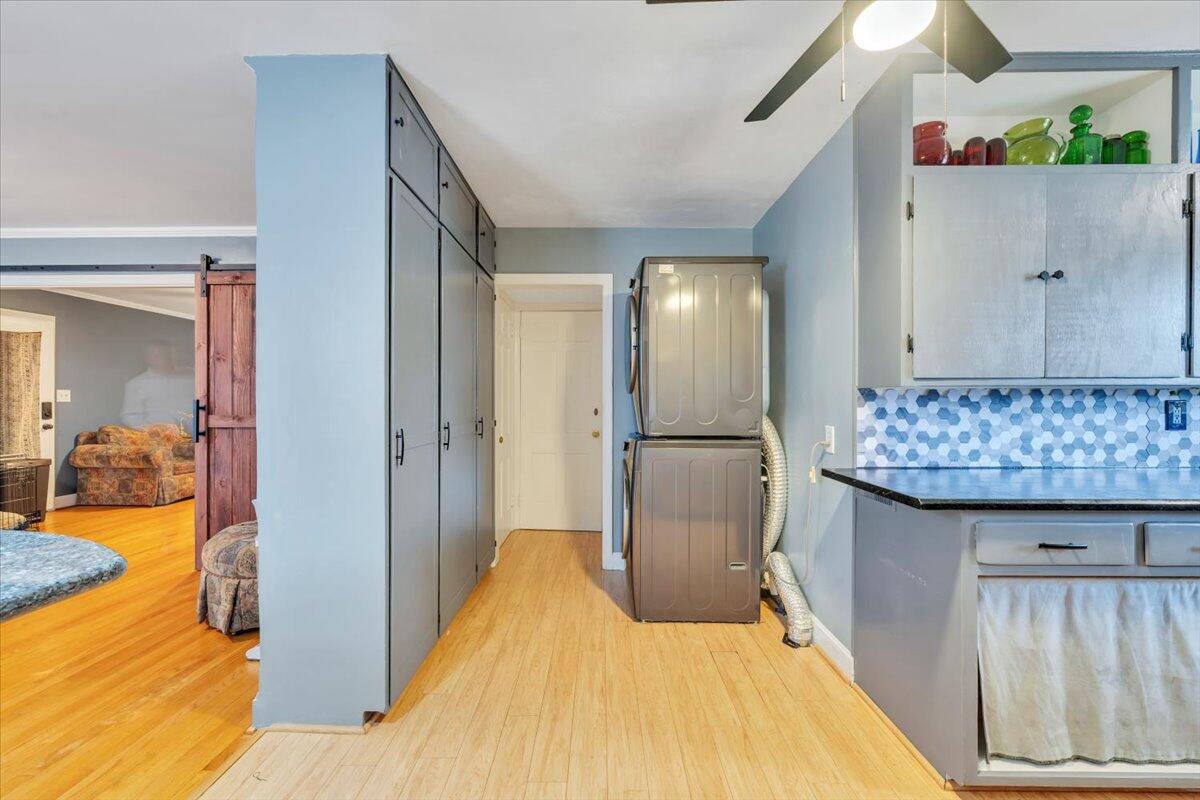 215 Chestnut Street Salem, VA 24153 - Photo 17 of 53 17-MIB05652