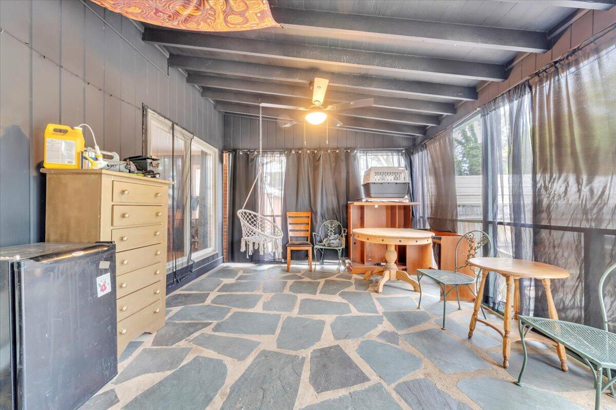 215 Chestnut Street Salem, VA 24153 - Photo 20 of 53 20-MIB05661