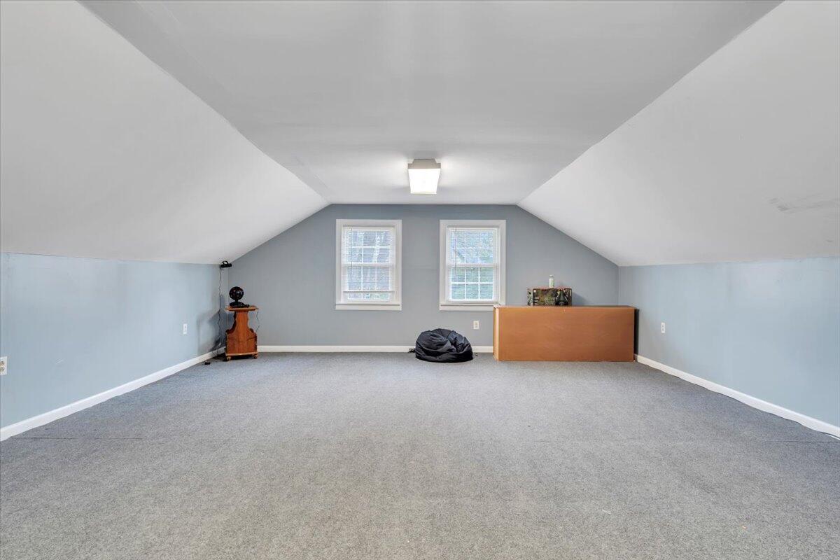 215 Chestnut Street Salem, VA 24153 - Photo 27 of 53 27-MIB05622