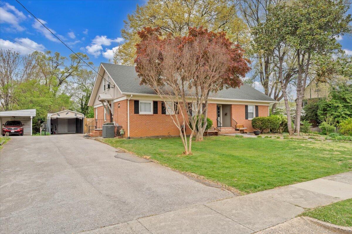 215 Chestnut Street Salem, VA 24153 - Photo 49 of 53 49-MIB05724