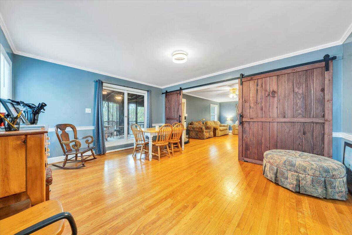 215 Chestnut Street Salem, VA 24153 - Photo 10 of 53 10-MIB05631