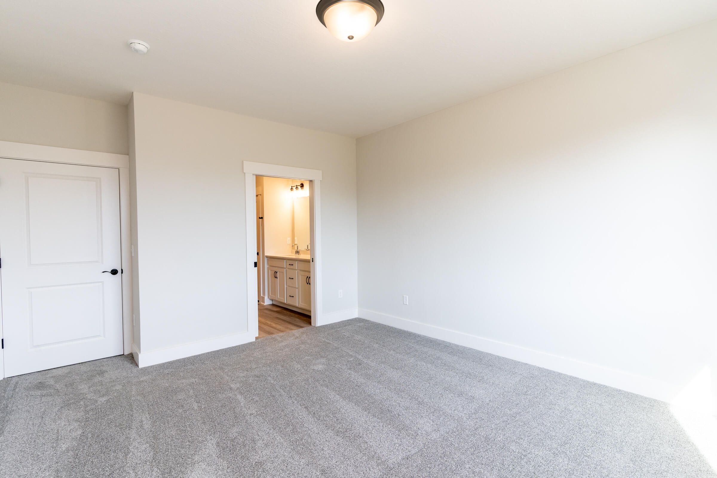 2145 Ridgeline Drive Hebron, KY 41048 - Photo 15 of 35