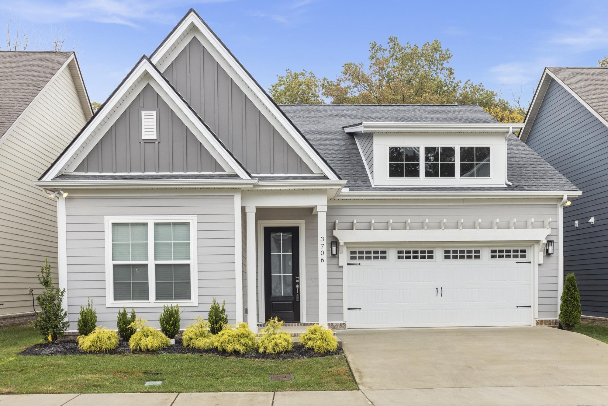 3706 Apies Street Murfreesboro, TN 37129 - Photo 2 of 42 a front view of a house with garden