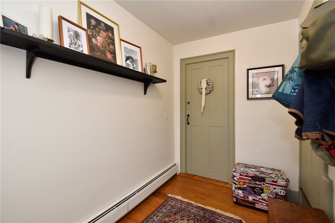 195 Town Farm Road Coventry, RI 02816 - Photo 8 of 47 2nd floor foyer