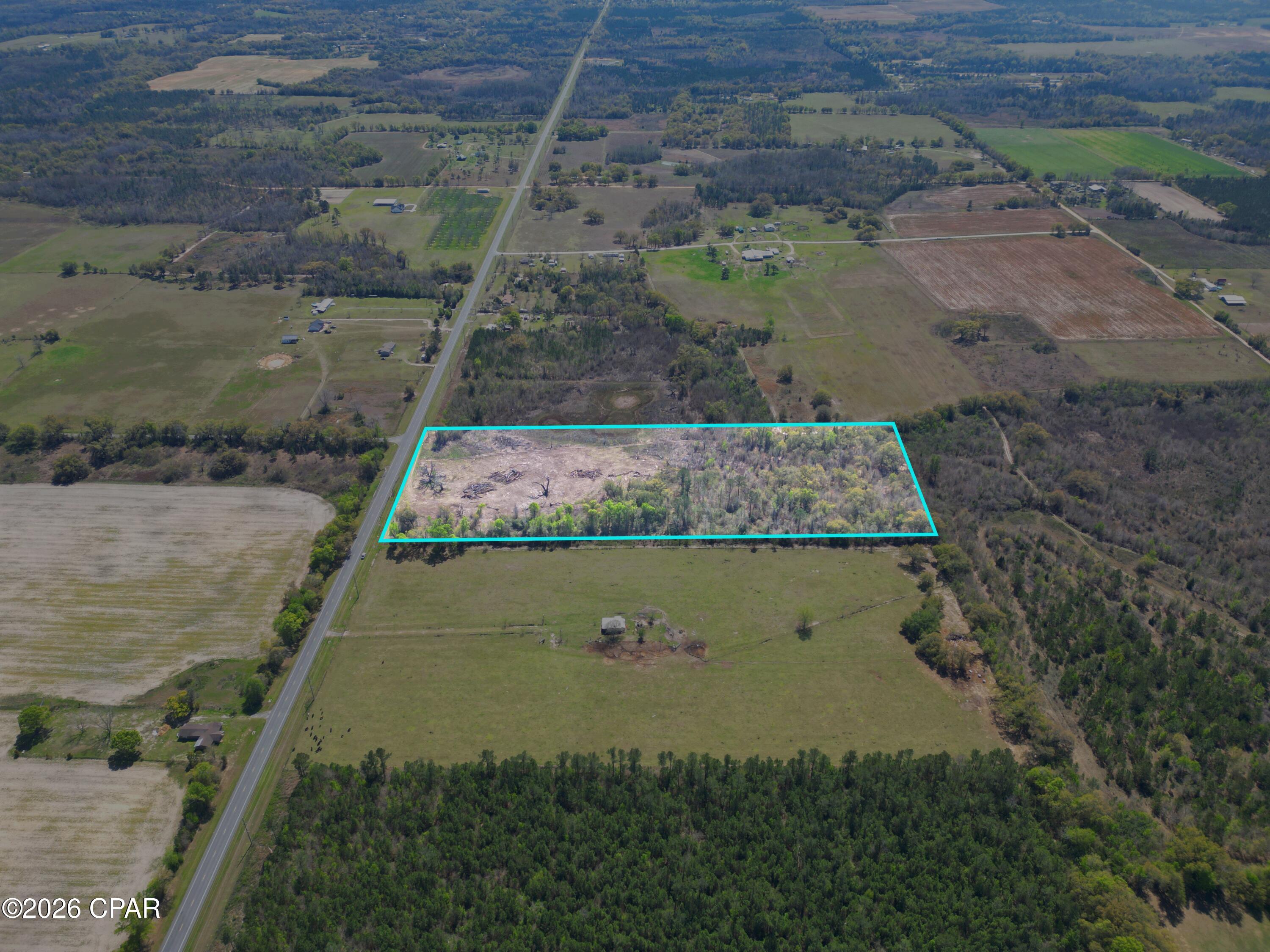 69 Grand Ridge Grand Ridge, FL 32442 - Photo 4 of 10