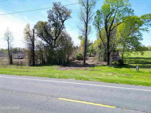 $69,000 | 69 Grand Ridge, Grand Ridge, FL 32442