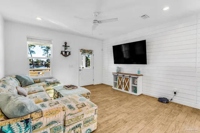 $545,000 | 407 South 2nd Street, Pensacola, FL 32507