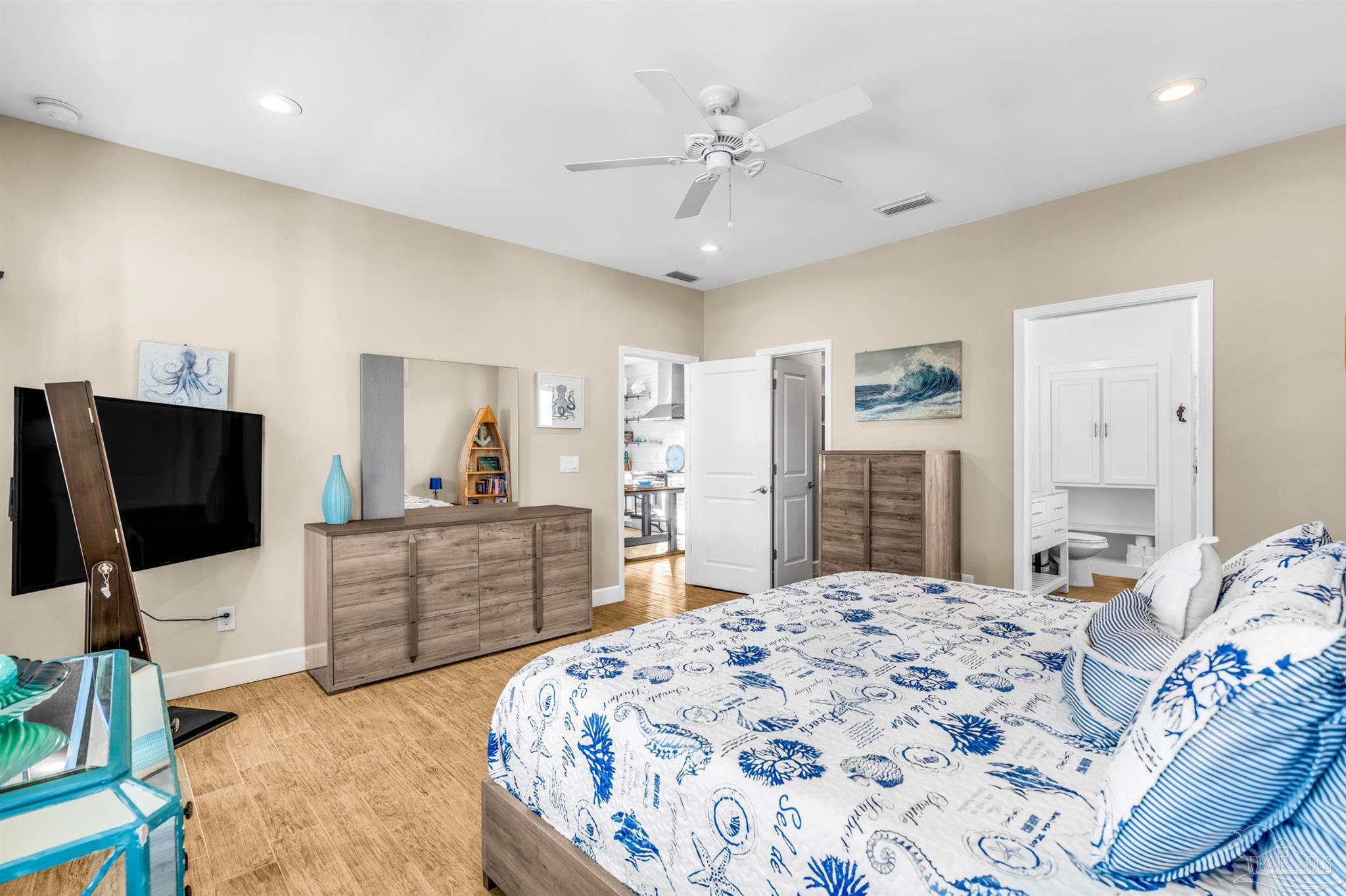 407 South 2nd Street Pensacola, FL 32507 - Photo 21 of 57