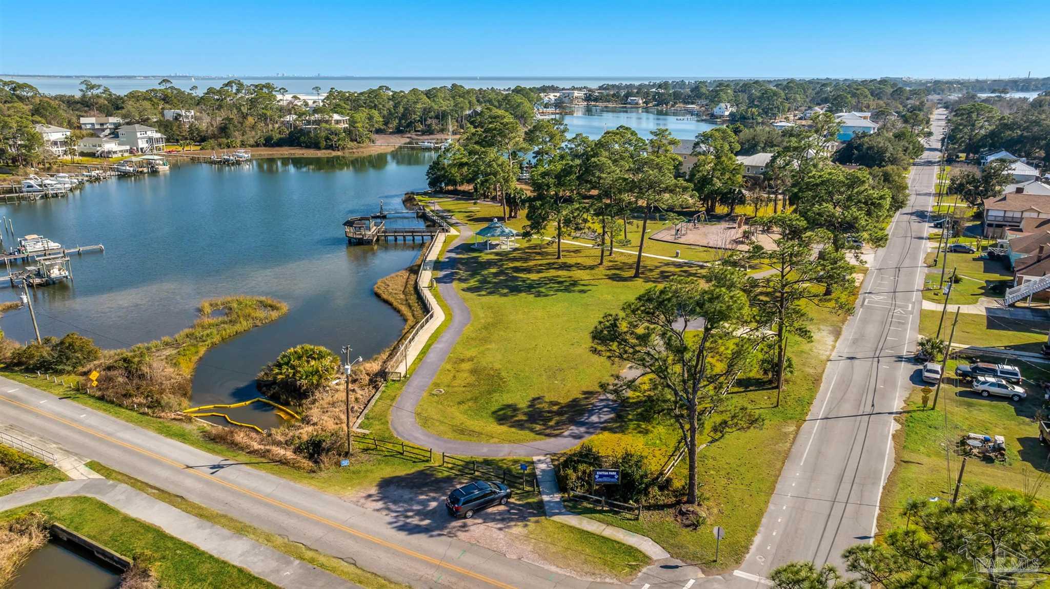 407 South 2nd Street Pensacola, FL 32507 - Photo 44 of 57