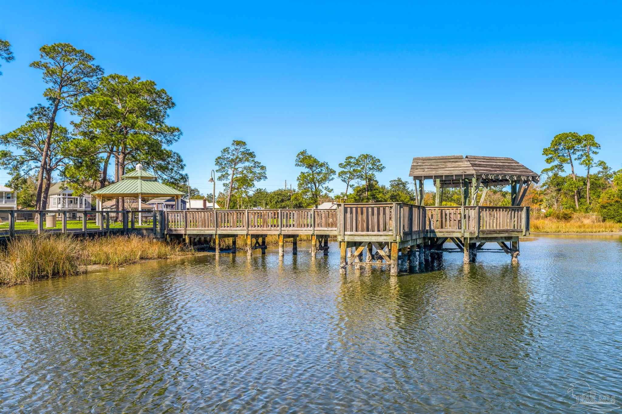 407 South 2nd Street Pensacola, FL 32507 - Photo 51 of 57