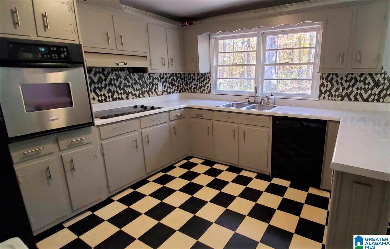 3160 Sweeney Hollow Road Pinson, AL 35126 - Photo 4 of 20