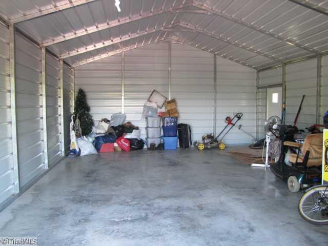 1454 Old Winston Road Pinnacle, NC 27043 - Photo 13 of 16 Parking Lot/Garage.