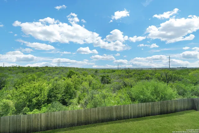 $2,000 | 11526 Amberina, San Antonio, TX 78245