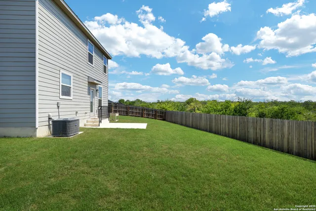 $2,000 | 11526 Amberina, San Antonio, TX 78245