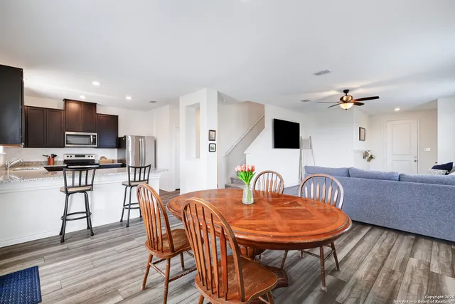 $2,000 | 11526 Amberina, San Antonio, TX 78245