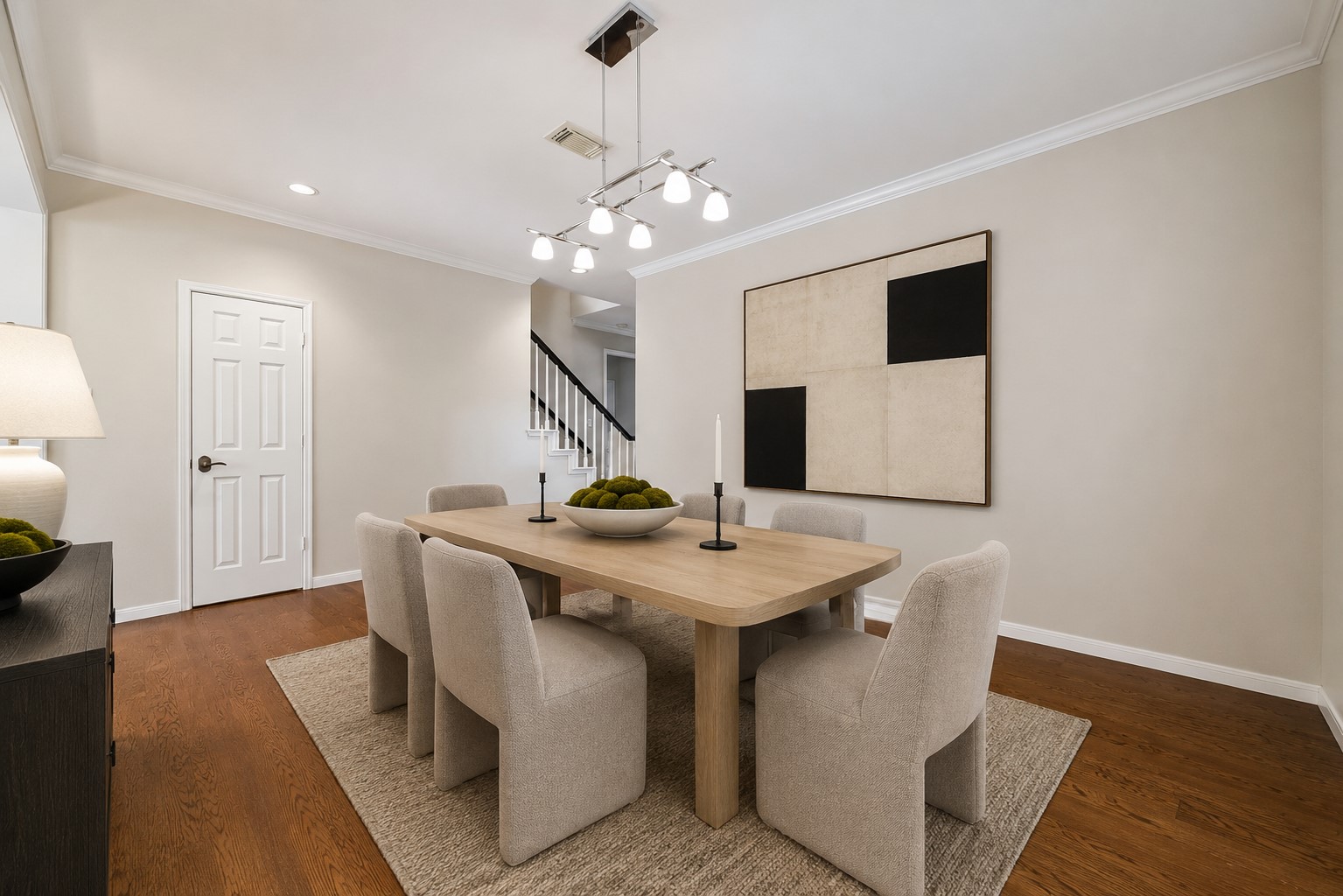 816 Anderson Street Bellaire, TX 77401 - Photo 7 of 45 Virtually Staged Dining Room