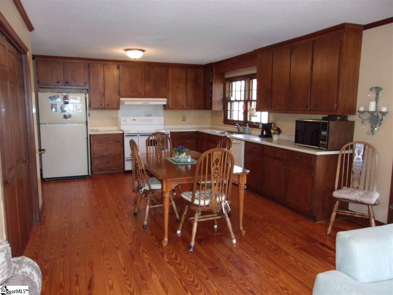 103 Dutchess Road Simpsonville, SC 29680 - Photo 7 of 17 Gallery Image 7
