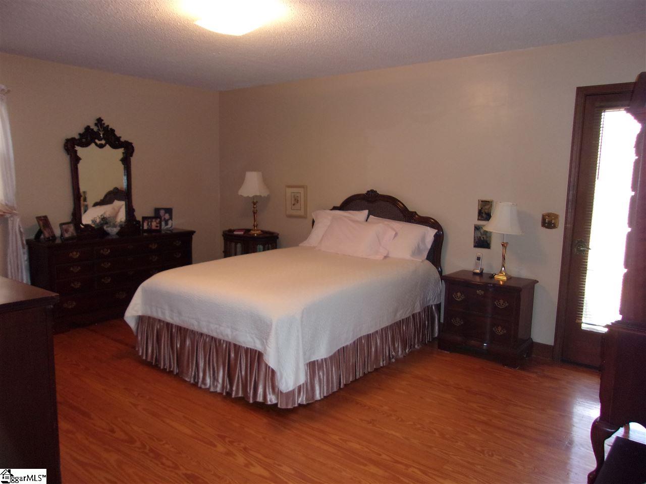 103 Dutchess Road Simpsonville, SC 29680 - Photo 9 of 17 Gallery Image 9