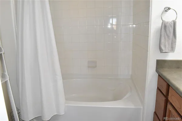 a close view of a bathtub in bathroom