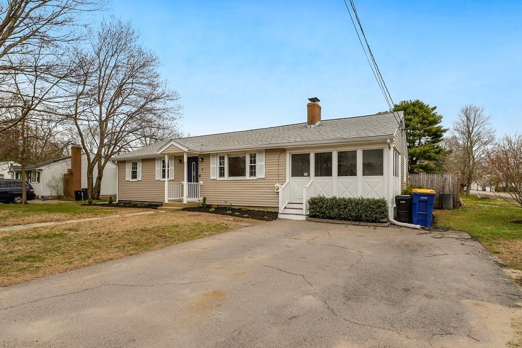 7 Webb Road Sharon, MA 02067 - Photo 3 of 33 Gallery Image 3