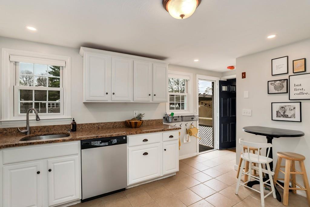 7 Webb Road Sharon, MA 02067 - Photo 9 of 33 Gallery Image 9