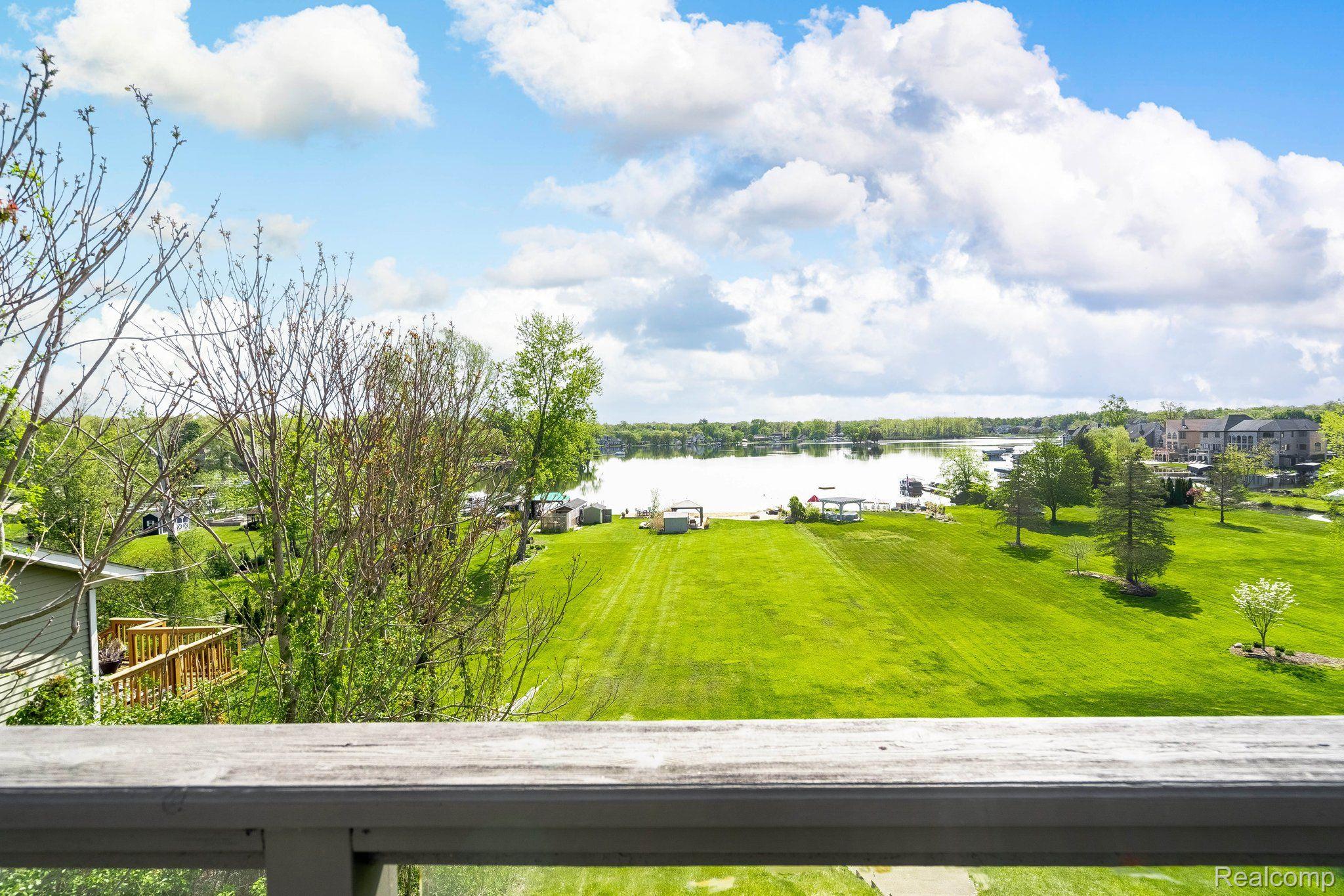 3556 Moberly Road Commerce Township, MI 48382 - Photo 56 of 59 Gallery Image 56