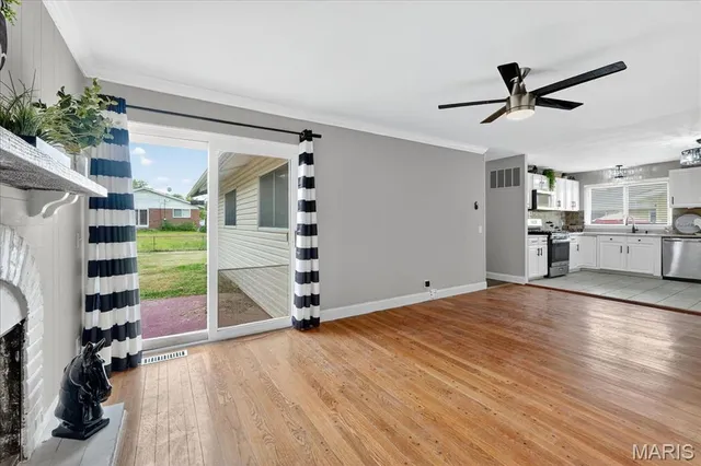 $200,000 | 2036 Retford Drive, Florissant, MO 63033