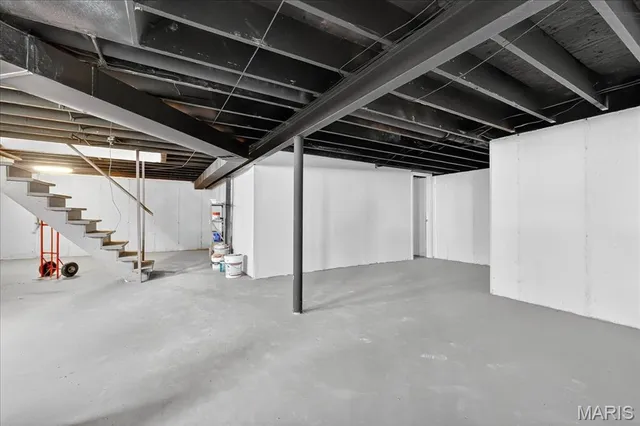 $200,000 | 2036 Retford Drive, Florissant, MO 63033