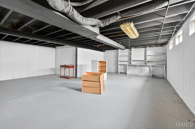 $200,000 | 2036 Retford Drive, Florissant, MO 63033